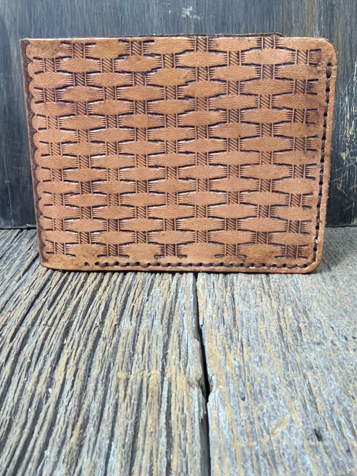 Leather stamped men’s billfold