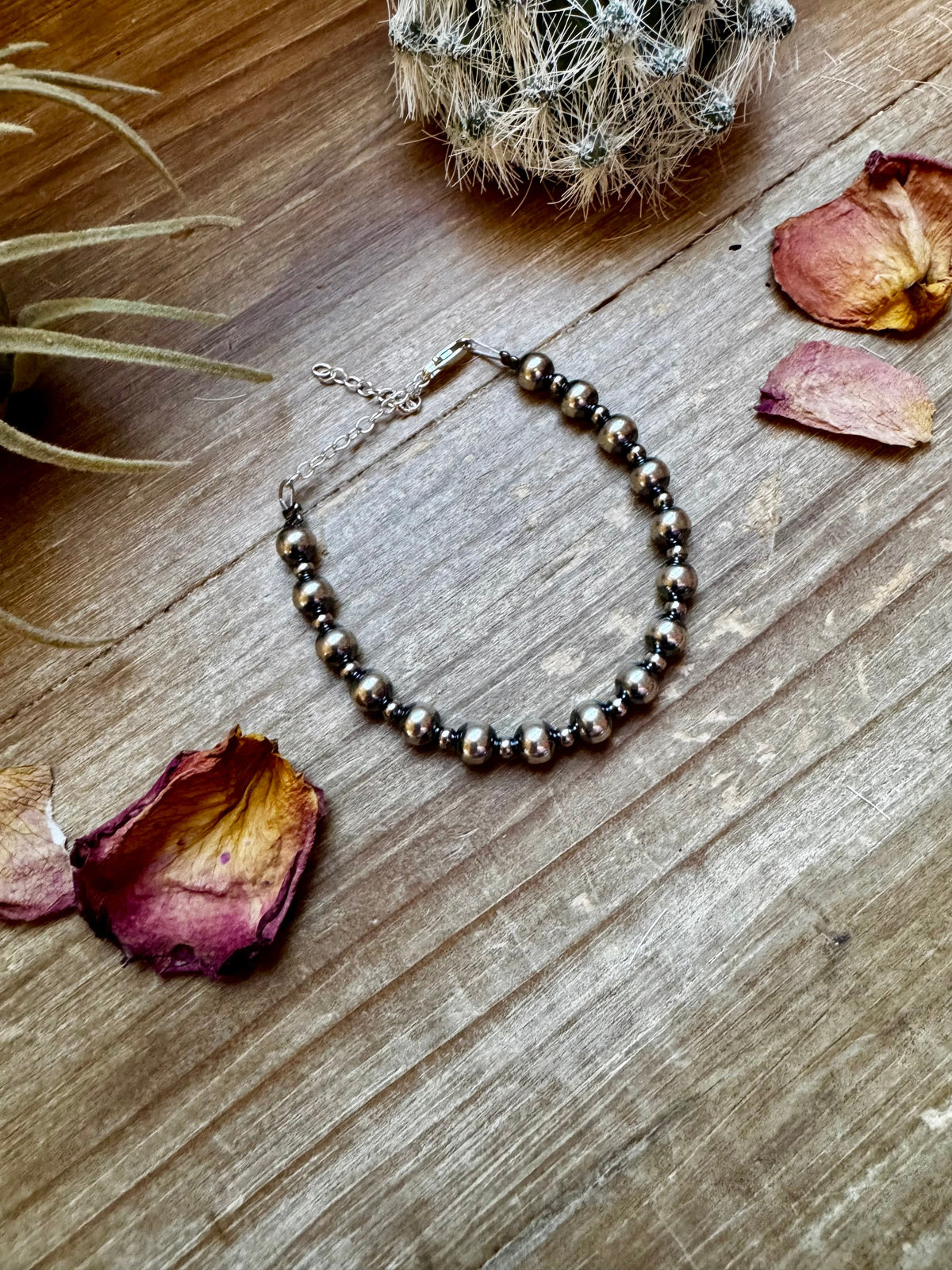 3 mm &amp; 6 mm Sterling Silver Pearls bracelet