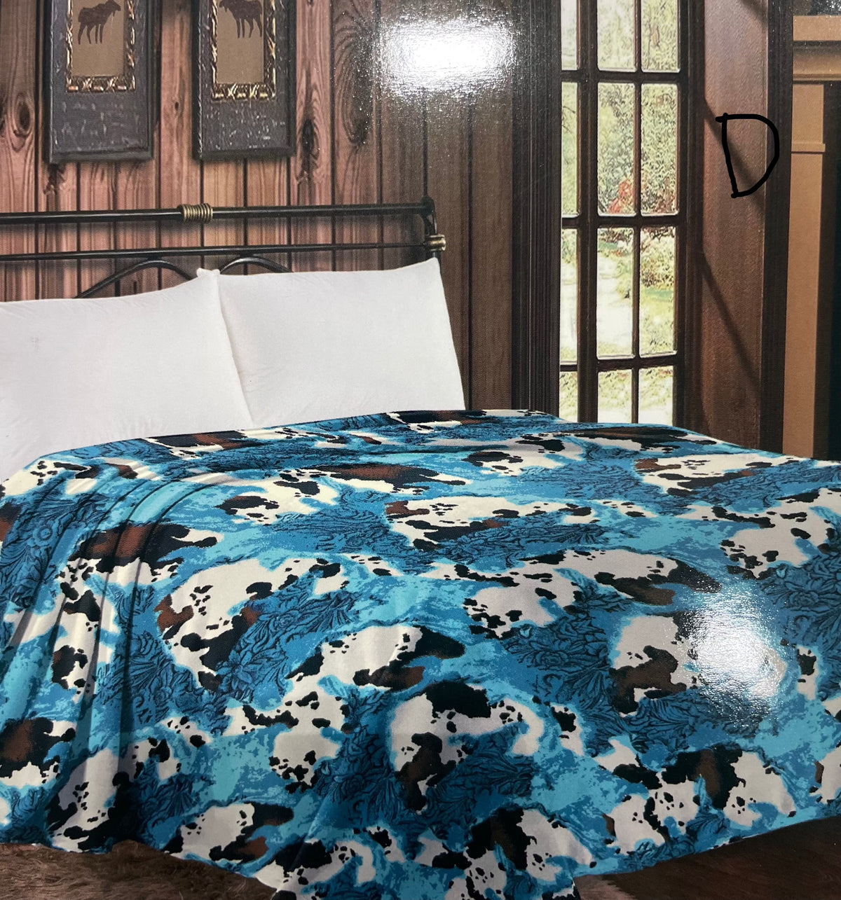 Western Cowhide Print Collection Throw Blanket