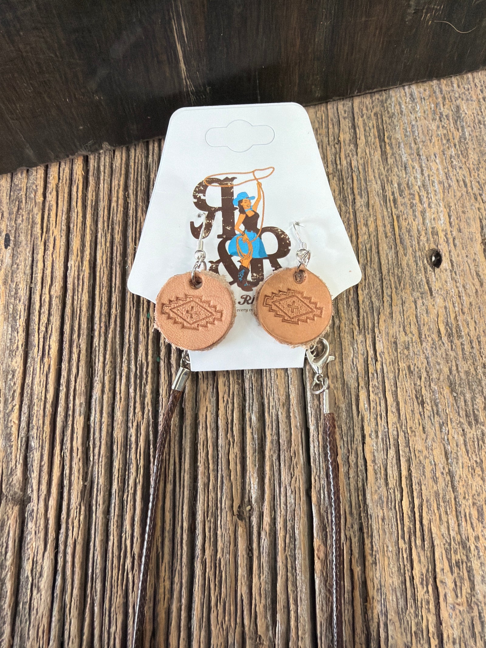 Handmade necklace with a silver cactus with turquoise pendant and handmade leather earrings ￼