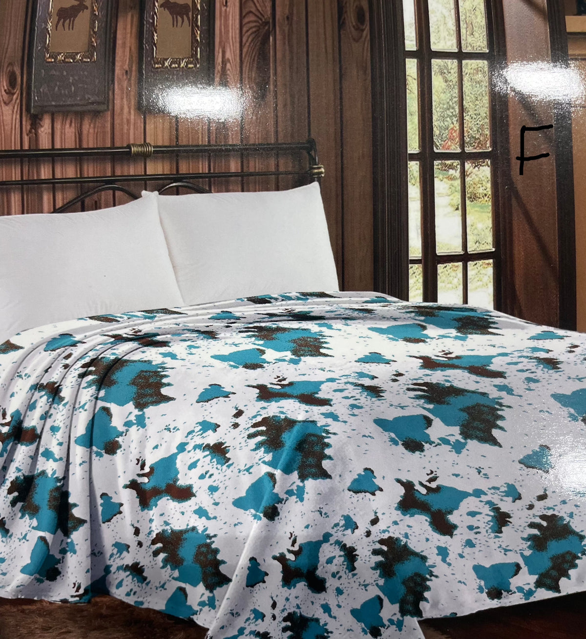 Western Cowhide Print Collection Throw Blanket