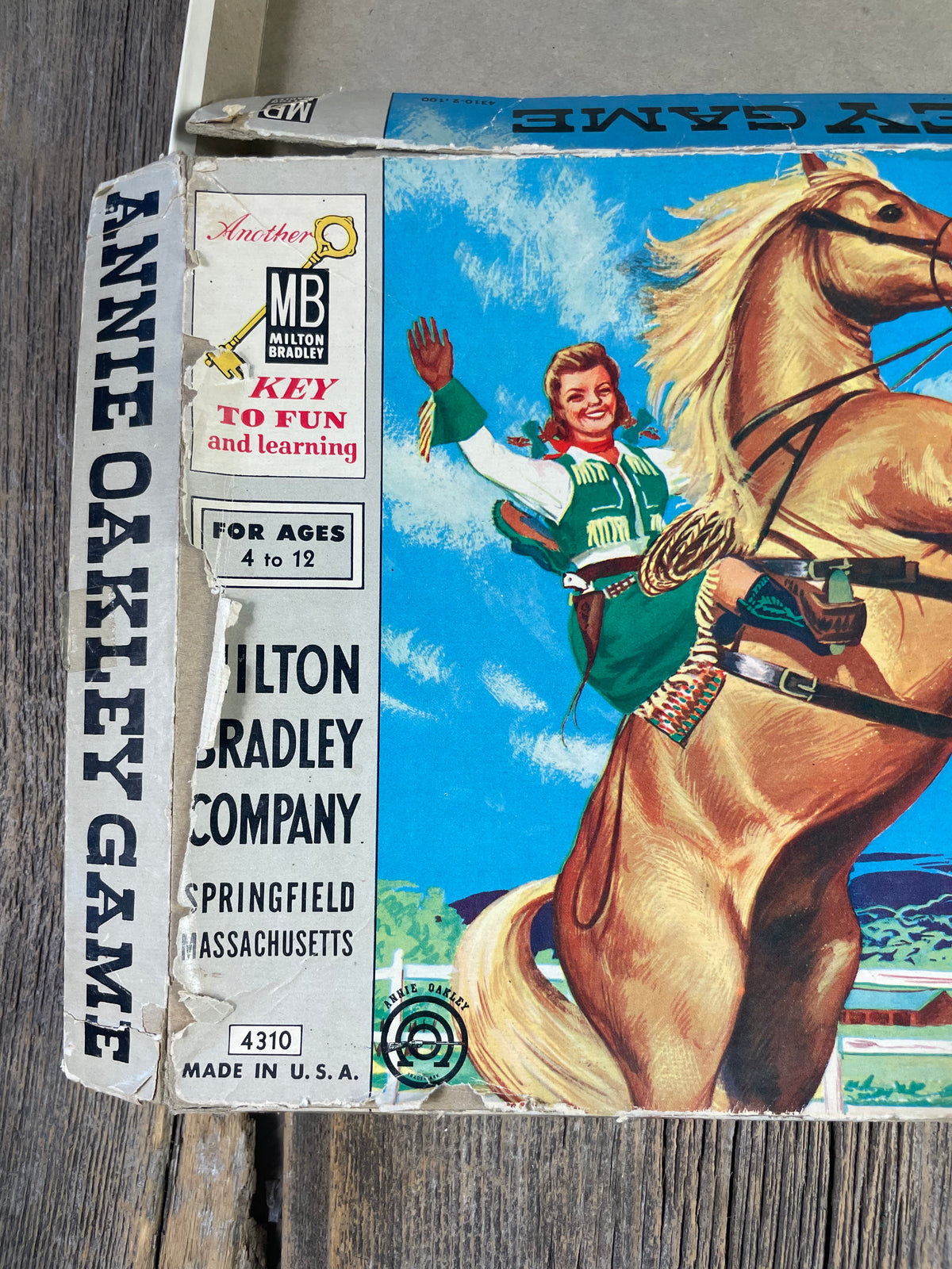 Annie Oakley Board Game