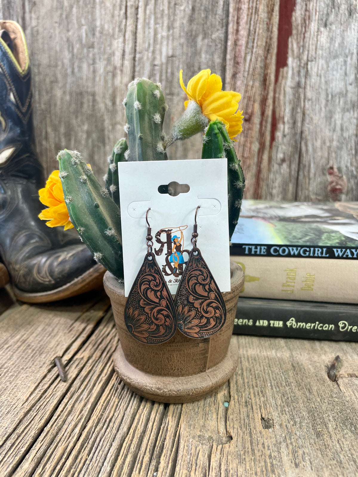 Sundown Scroll Earrings