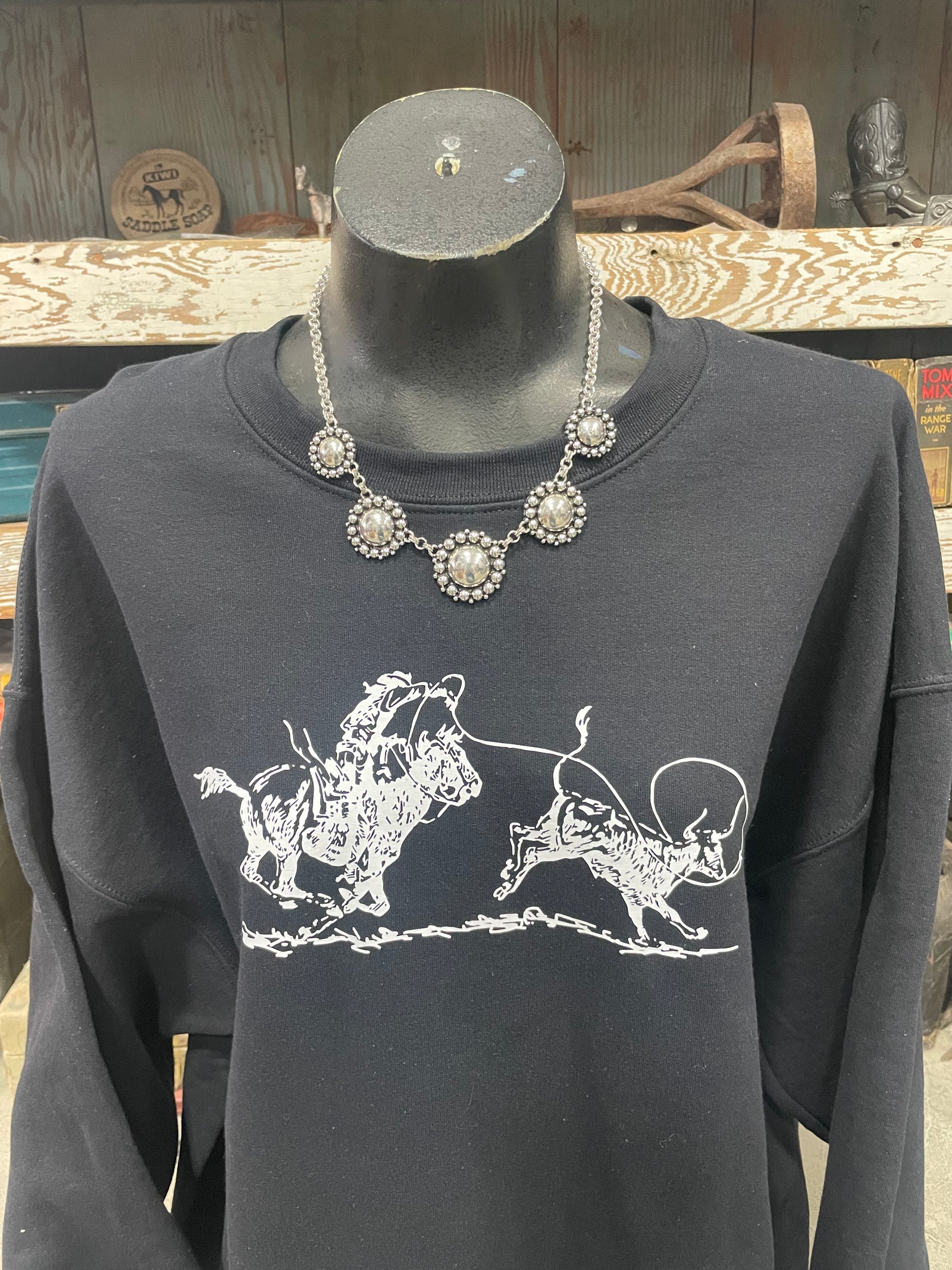 Silver Spot Concho Necklace Set