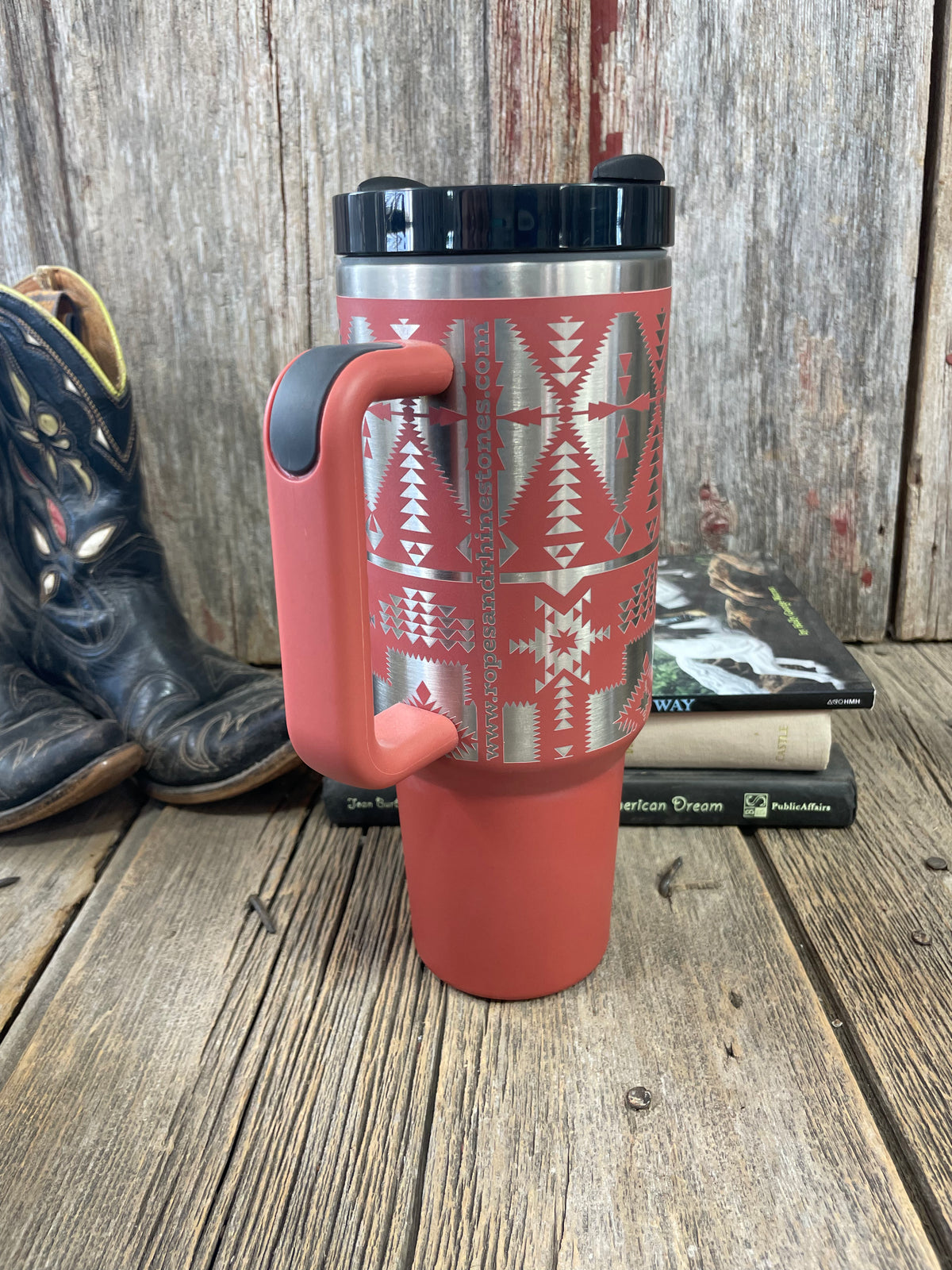 Aztec Wrap 40 oz cup