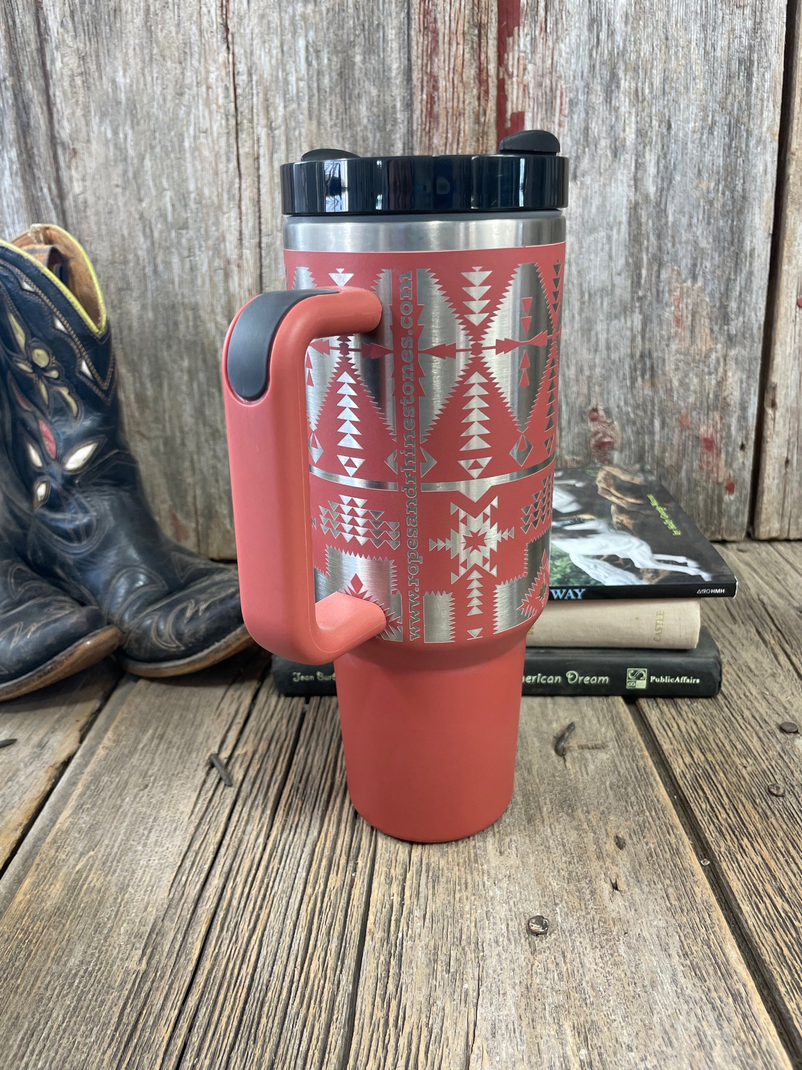 Aztec Wrap 40 oz cup