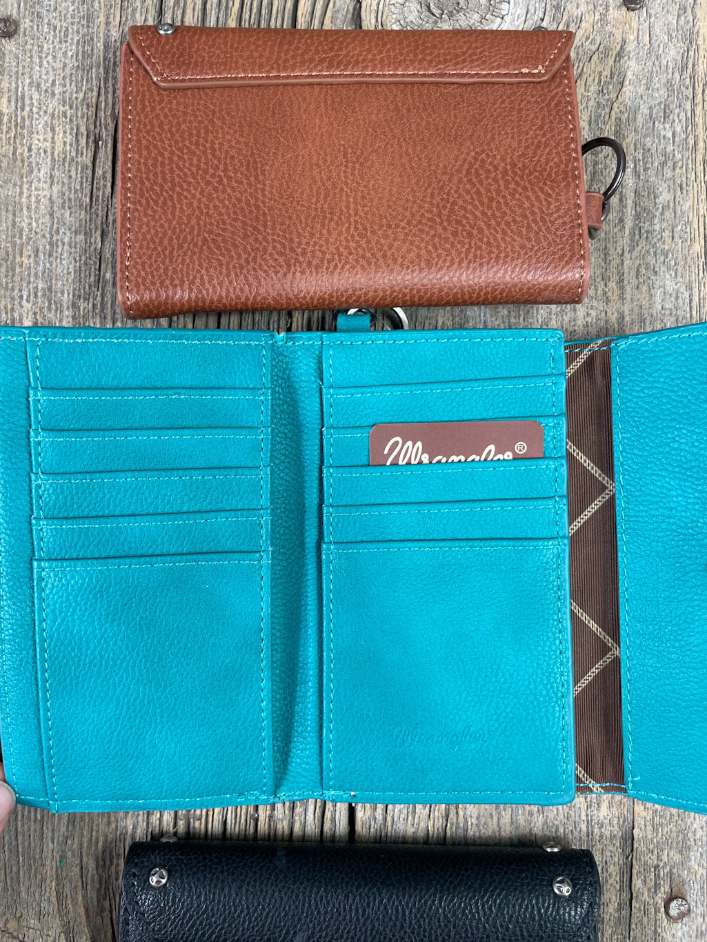 Wrangler Studded Tri Fold Key Chain Wallet
