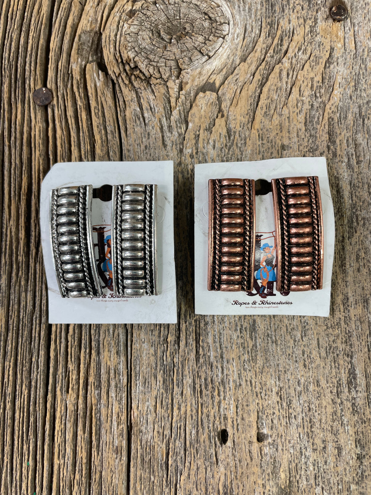 Recatangle Ribbed Earrings