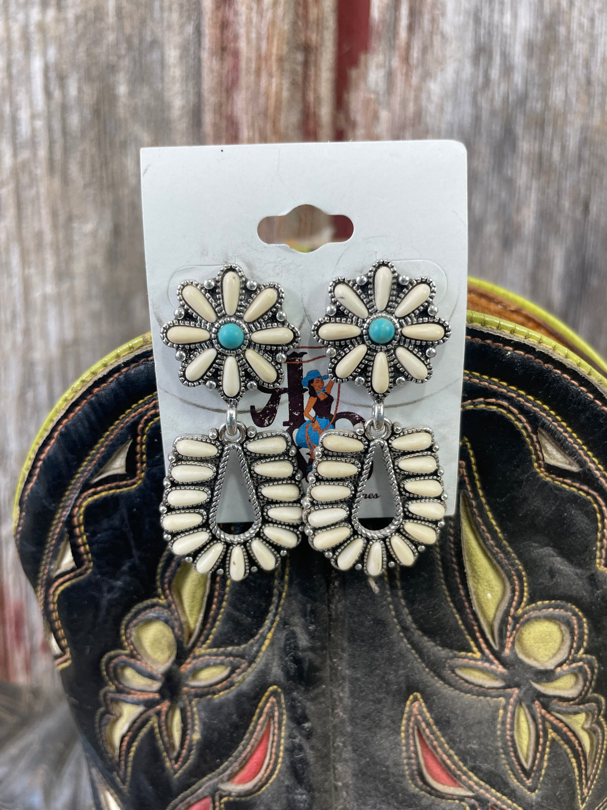 Stone Flower Dangle Earrings