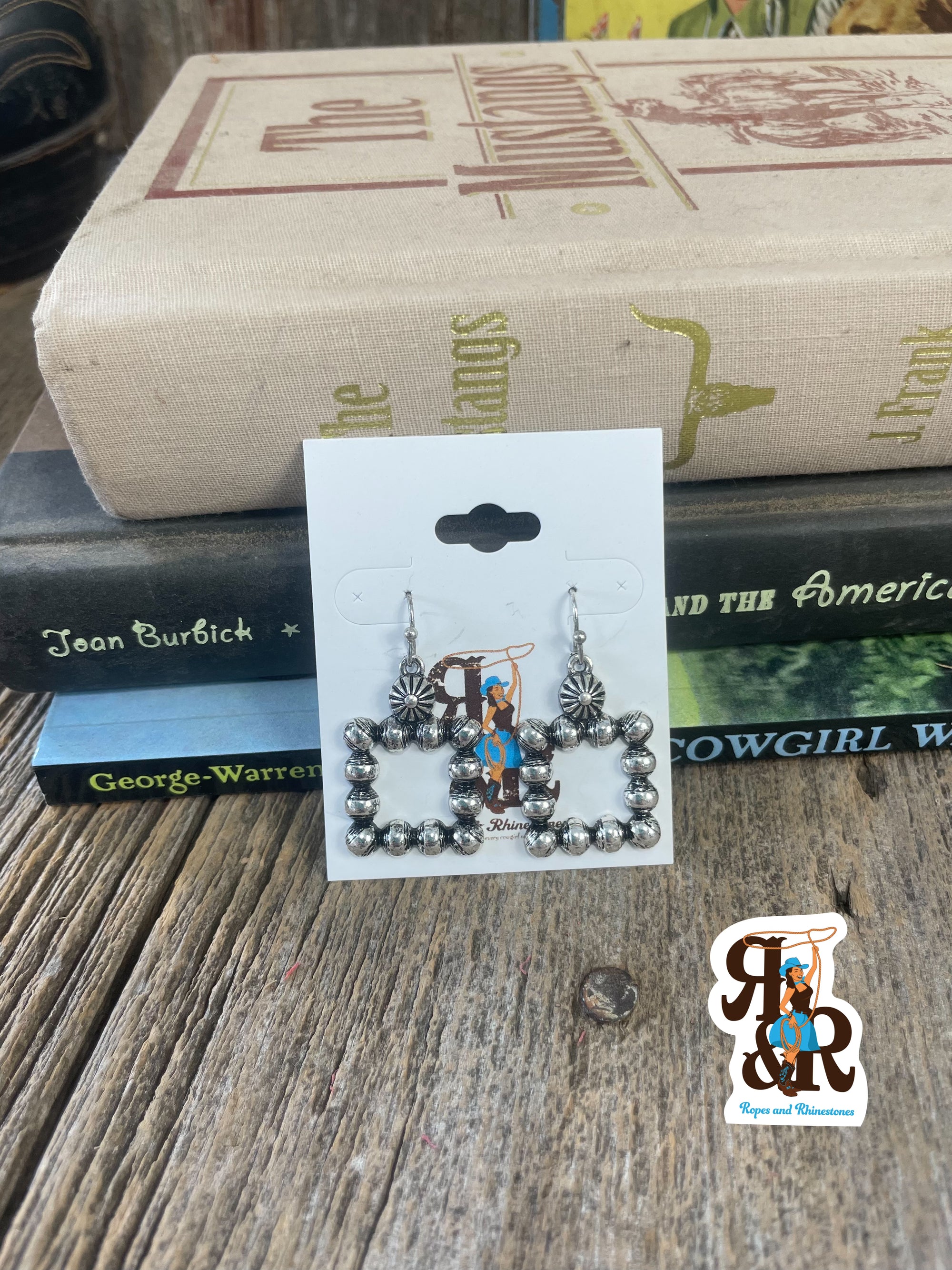 Western Pearl Square Earrings
