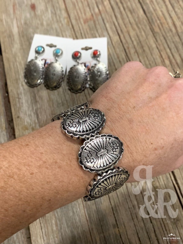 Aztec Oval Stretch Bracelet