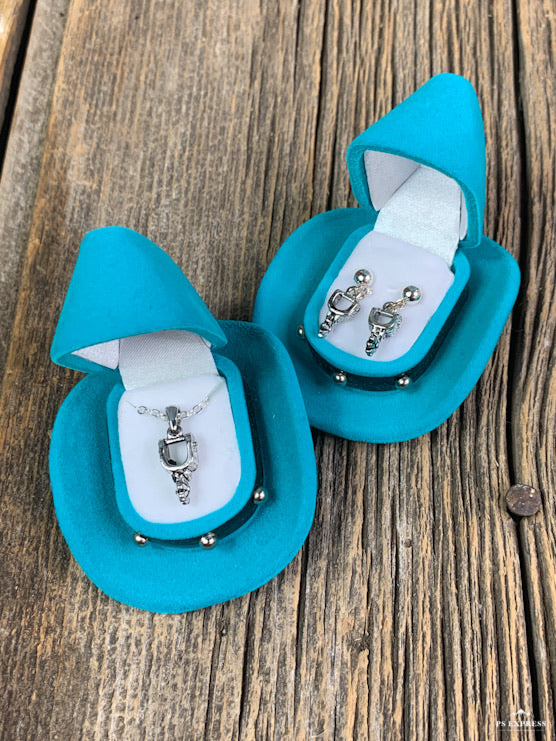 Girls western spur earring w/ hat gift box