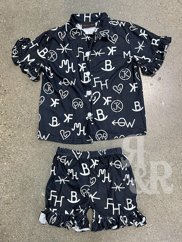 Girls brand pajama set