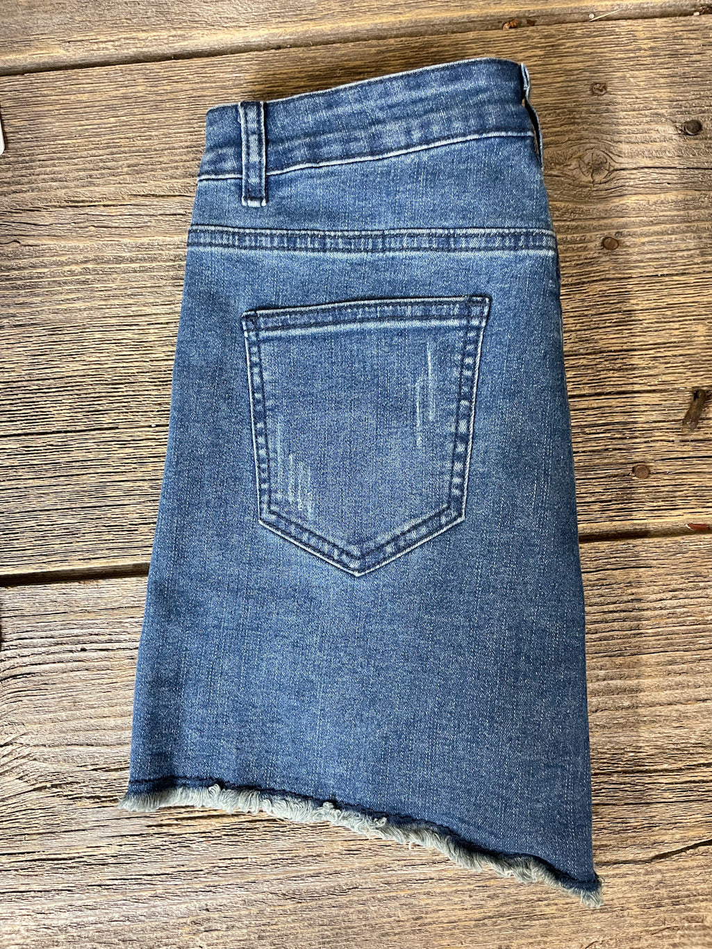 Azteca You Bet Shorts