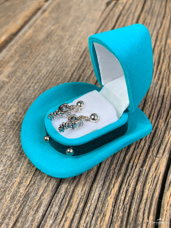 Girls western spur earring w/ hat gift box