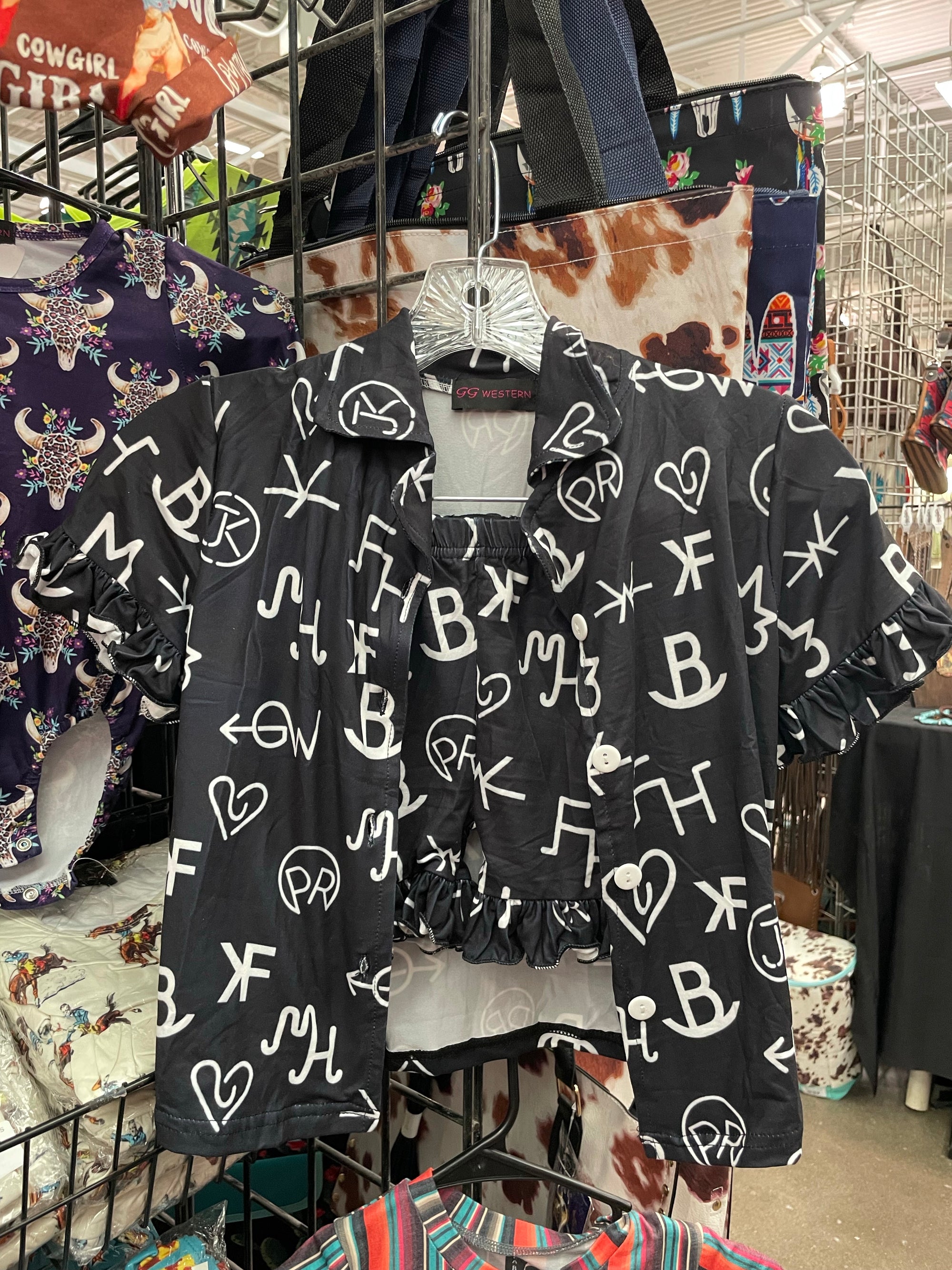 Girls brand pajama set